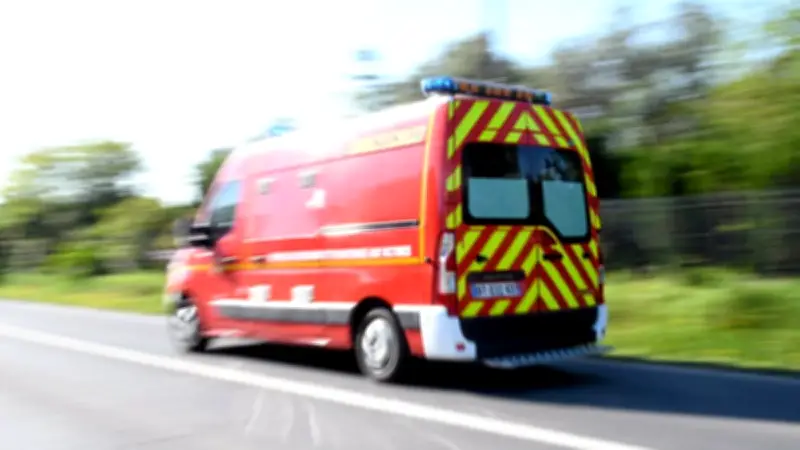 Incendie dévastateur à Saint-Chaptes : une sexagénaire grièvement brûlée hospitalisée