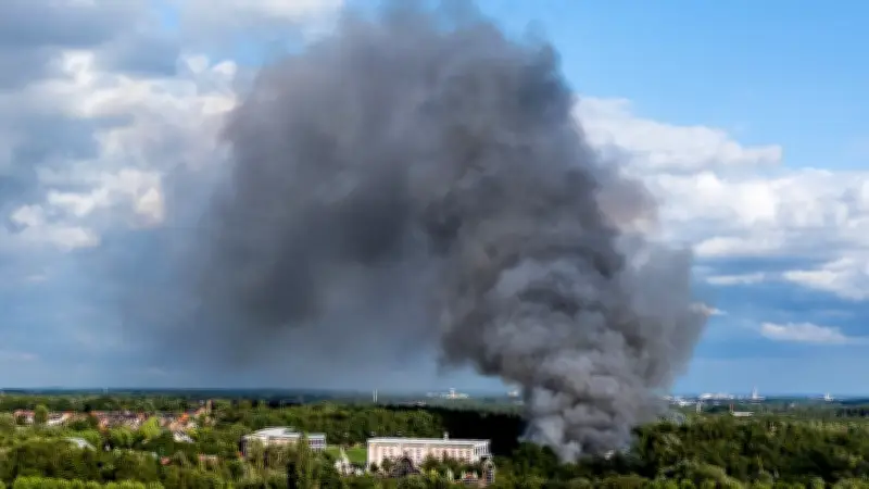 Incendie dévastateur à Tomorrowland : la scène principale réduite en cendres