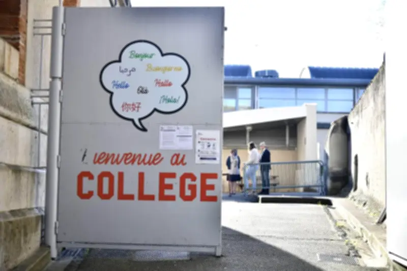 Indices de valeur ajoutée des collèges : les parents dénoncent un classement qui attise la rivalité public-privé