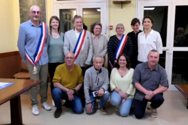 Installation officielle du nouveau conseil municipal : Jacques Durand élu maire à l'unanimité