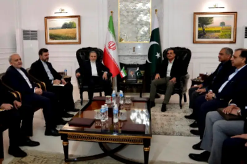 Iran et Pakistan en médiation, tensions au détroit d'Ormuz