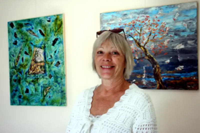 Isa Laclaverie expose ses œuvres à la médiathèque de Cours-de-Pile jusqu'au 2 mai