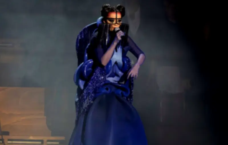 Islande : Björk organise un festival unique lors de l'éclipse solaire totale