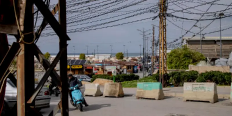 Israël appelle à l'évacuation de Tyr au Liban, l'Iran cible un navire lié à Israël