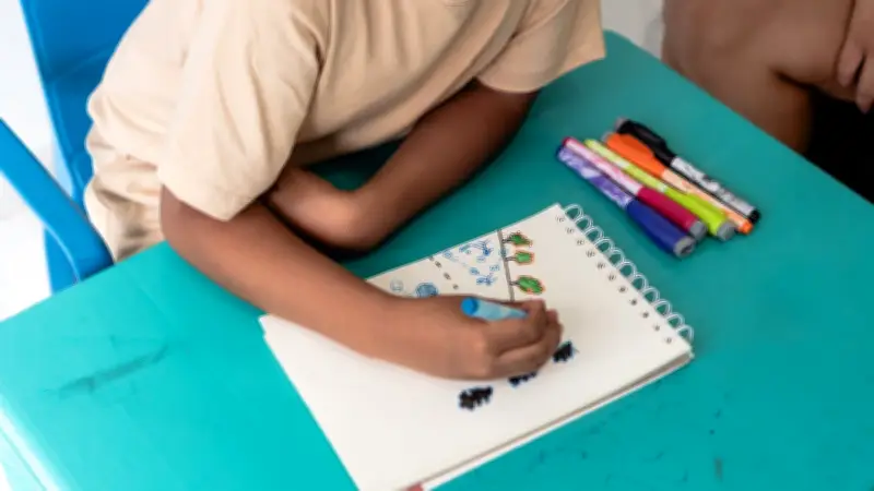 Isère : un enfant de 6 ans victime de racisme à l'école, sa mère témoigne