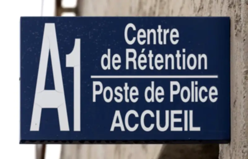 Jany Le Pen tente en vain d'empêcher l'expulsion de son jardinier