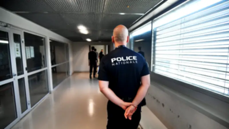 Jardinier clandestin des Le Pen expulsé vers le Maroc