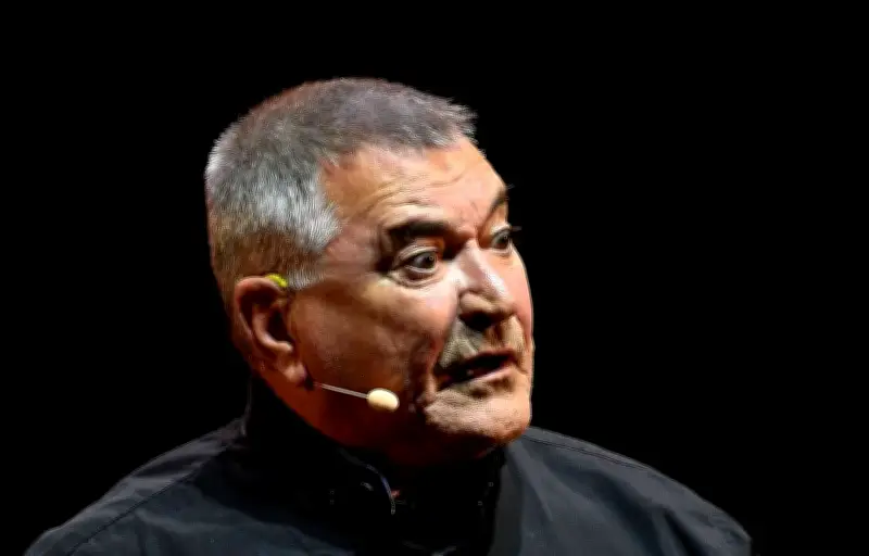 Jean-Marie Bigard victime d'un malaise à son domicile, son épouse se veut rassurante