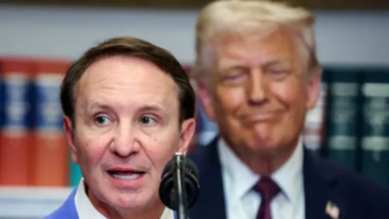 Jeff Landry, gouverneur pro-armes, nommé envoyé spécial au Groenland par Trump