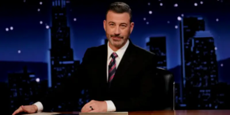 Jimmy Kimmel refuse de s'excuser pour sa blague sur Melania Trump