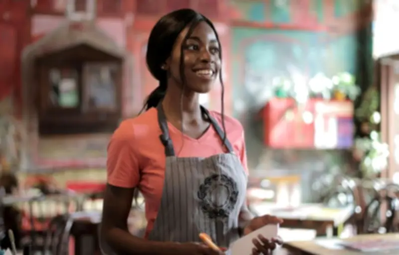 Jobs d'été 2026 : les secteurs qui recrutent dès le printemps