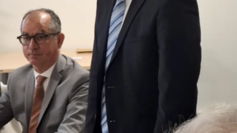 Joffrey Léon élu président de la CCRVV, succédant à Philippe Gras après un vote serré