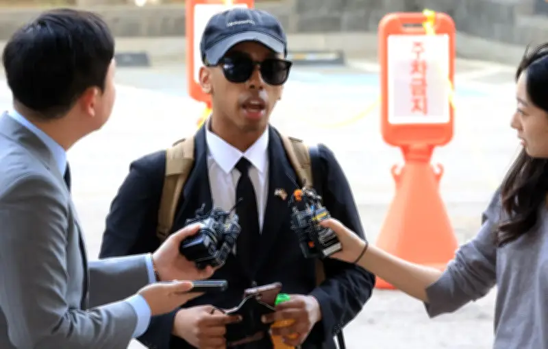 Johnny Somali condamné à six mois de prison en Corée du Sud pour profanation