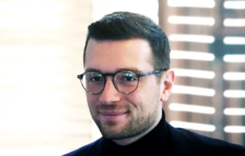 Jordan Bardella confirme sa relation avec la princesse Maria Carolina de Bourbon