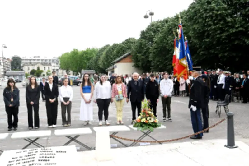 Journée de la Déportation à Périgueux : les jeunes, passeurs de mémoire