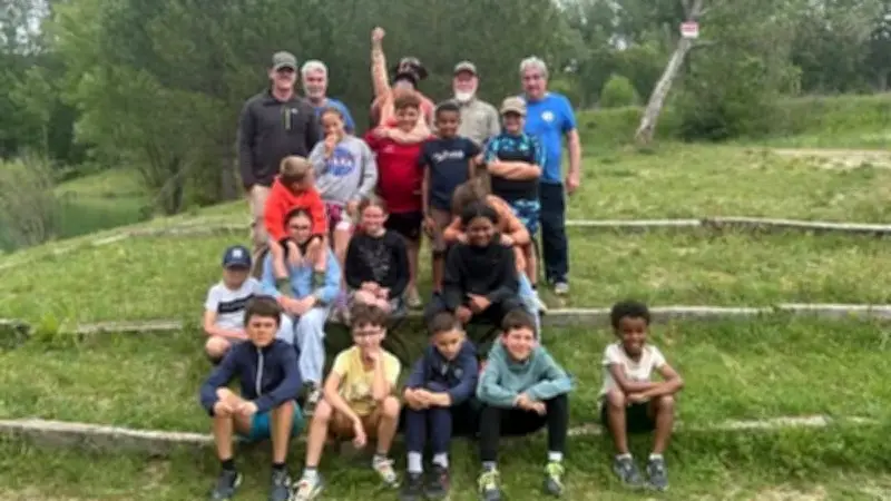 Journée pêche et partage pour seize jeunes de l'Hérault
