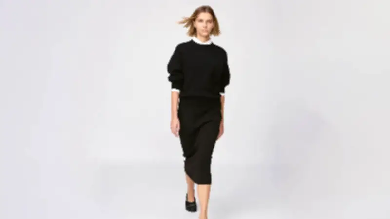 Jupe en maille côtelée UNIQLO : prix réduit à 19,90 €