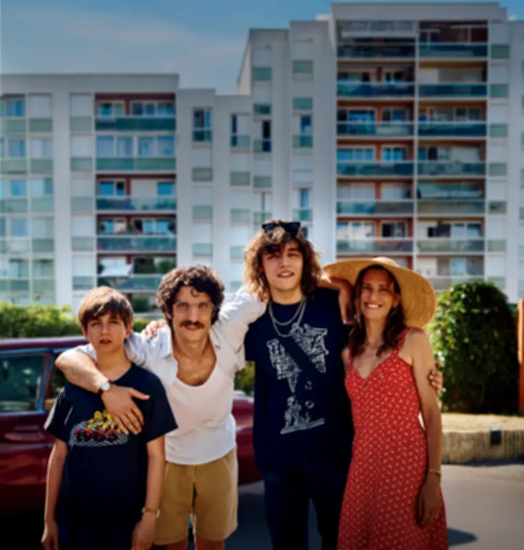 Juste une illusion : Nakache et Toledano ressuscitent la France plurielle des années 1980