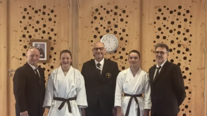 Karaté : Lyna Meynard et Soline Letouzey obtiennent leur ceinture noire à 14 ans