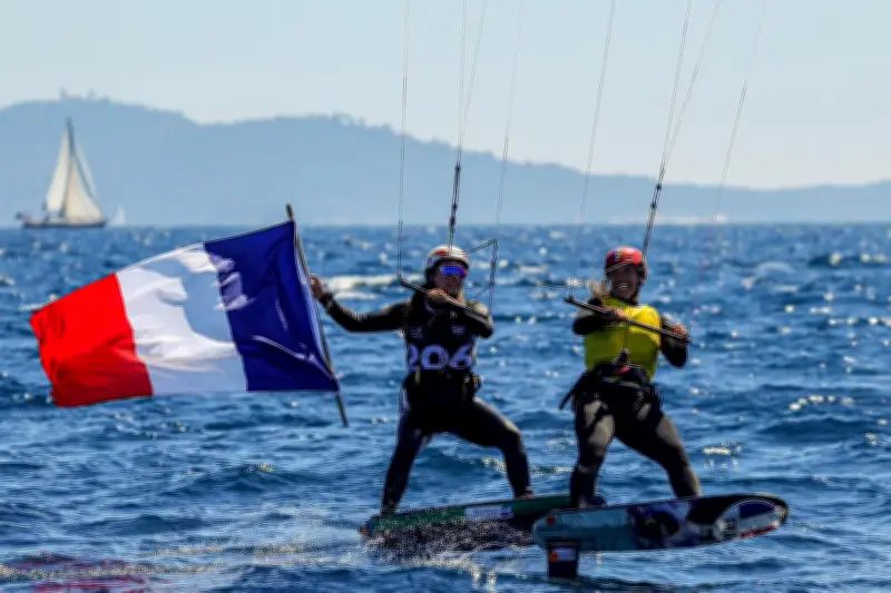 Kitefoil : Nolot et Caval, un doublé historique à Hyères