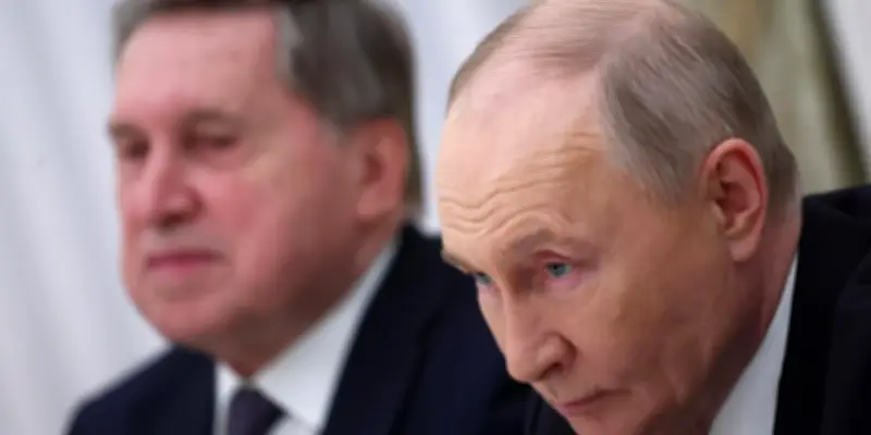 Kremlin : un retrait ukrainien du Donbass pourrait ouvrir la voie à la paix