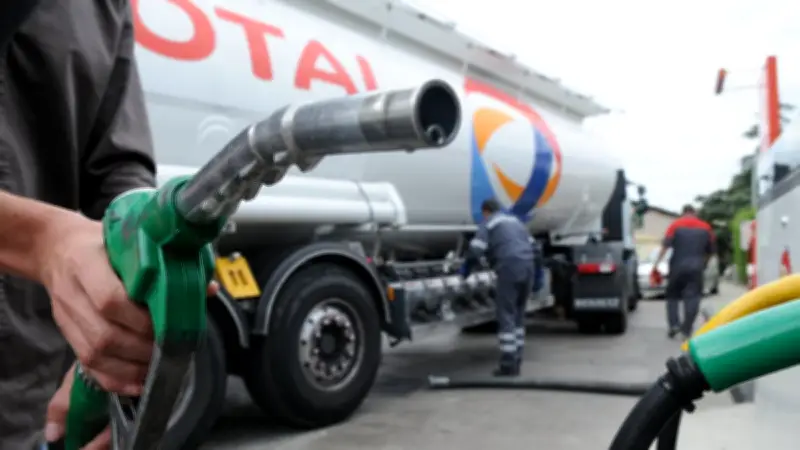 Kérosène : la France prête à puiser dans ses stocks stratégiques face aux tensions