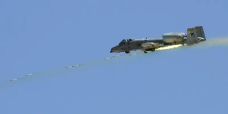 L'A-10 Warthog, un avion antichar américain, se reconvertit en chasseur de drones en Iran