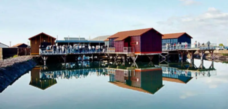 La Cité de l'huître de Marennes fermée : le projet de siège ostréicole bloqué par la vétusté des bâtiments