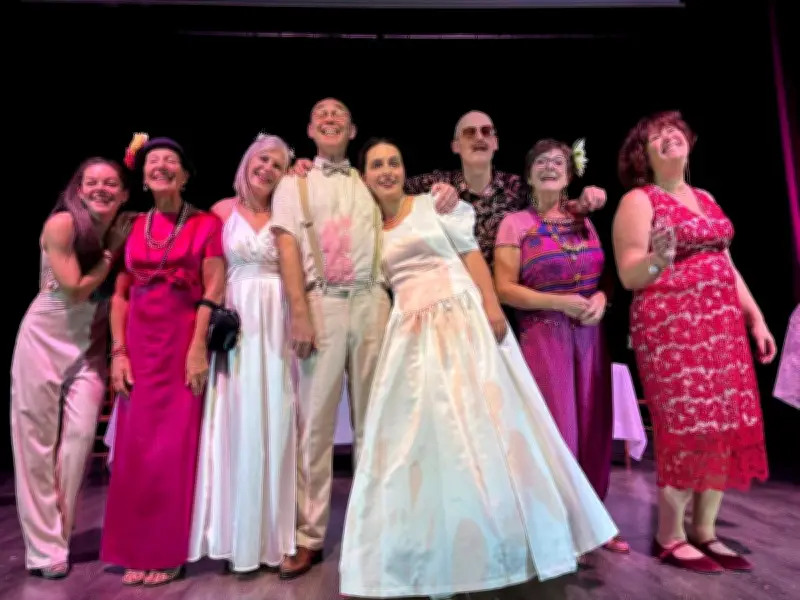 La Compagnie Sganarelle présente « Pièce montée », une comédie théâtrale pleine de rebondissements