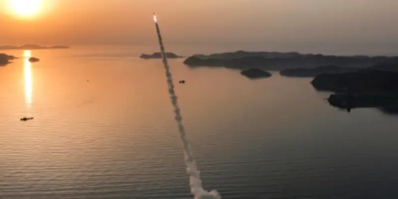 La Corée du Nord confirme le tir de cinq missiles balistiques ce samedi