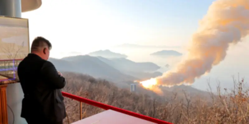 La Corée du Nord lance un projectile non identifié depuis Pyongyang, selon Séoul