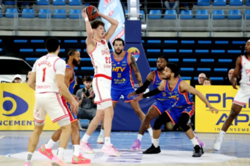 La défense de zone du Hyères-Toulon Var basket : une arme secrète qui déroute l'Élite 2
