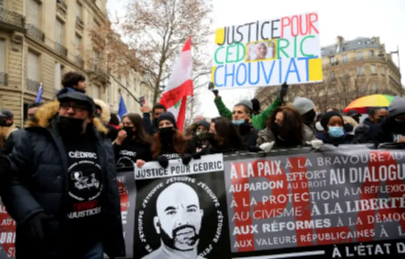 La Défenseure des droits dénonce un usage disproportionné de la force dans l'affaire Chouviat