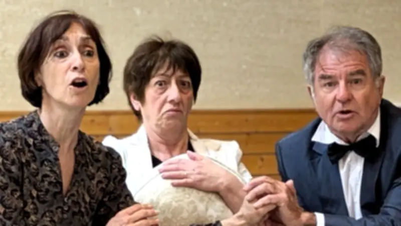« La Famille » : nouveau spectacle éclaté de Li Galéjaire à Vers-Pont-du-Gard