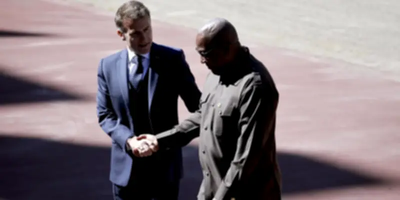 La France entrouvre le dossier sensible des réparations pour l'esclavage