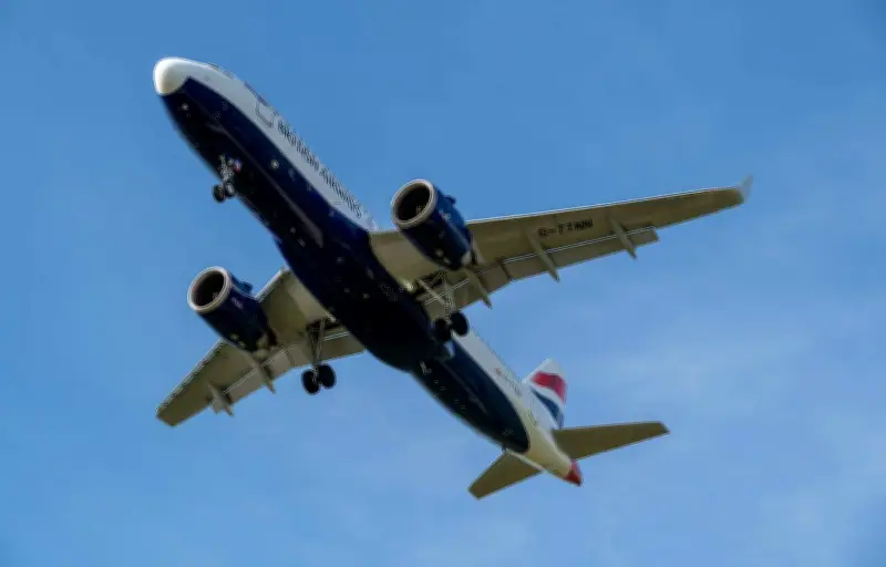 La France prête à libérer ses stocks stratégiques de kérosène face aux tensions