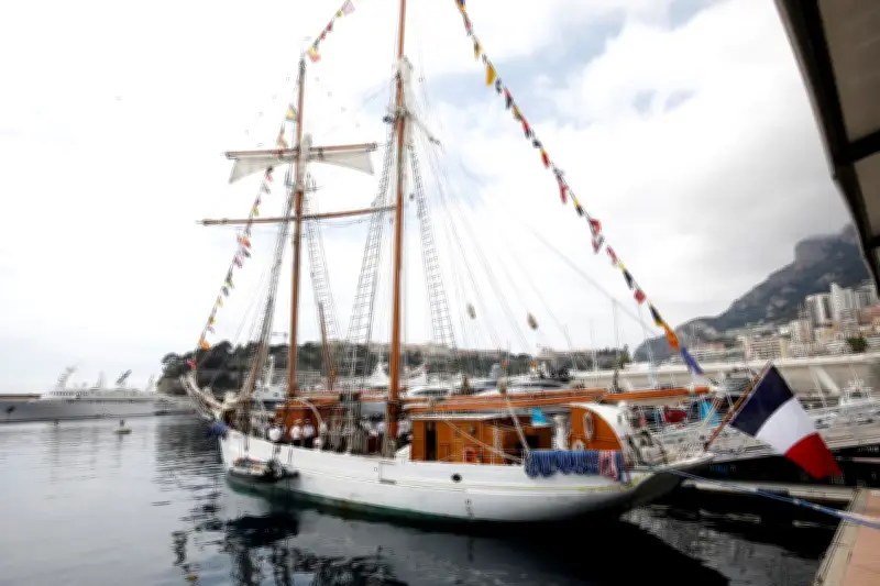 La goélette-école Étoile en escale à Monaco pour les 400 ans de la Marine