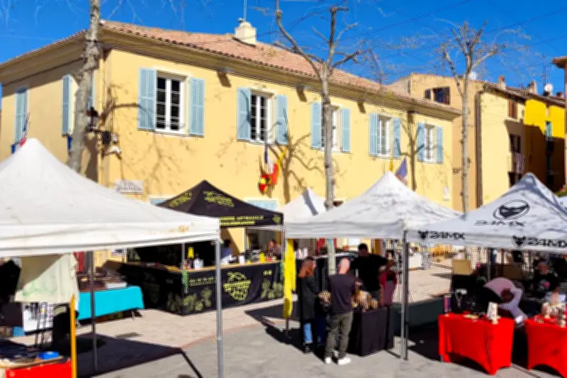 La Guinguette des Perchés illumine Castellar : art, artisanat et convivialité au rendez-vous