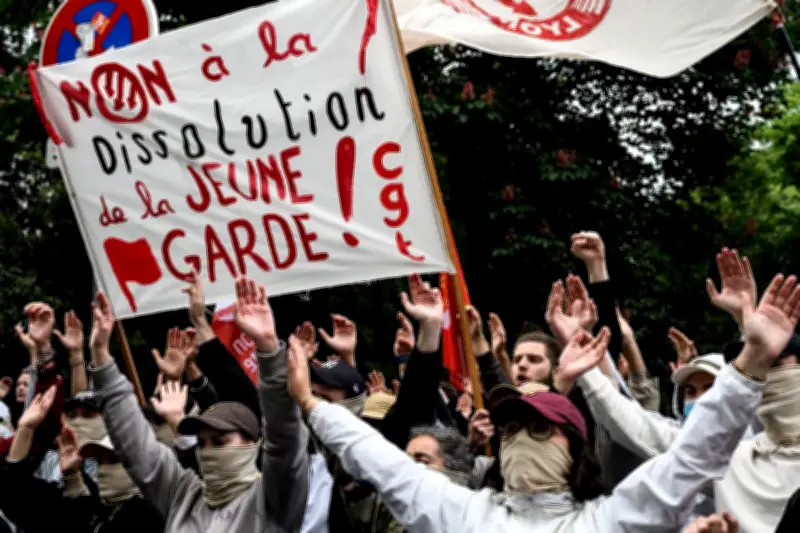 La Jeune Garde demande l'annulation de sa dissolution devant le Conseil d'État