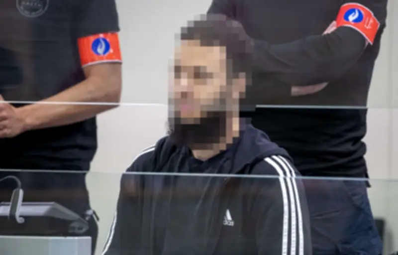 La justice assouplit les conditions de parloir pour Salah Abdeslam