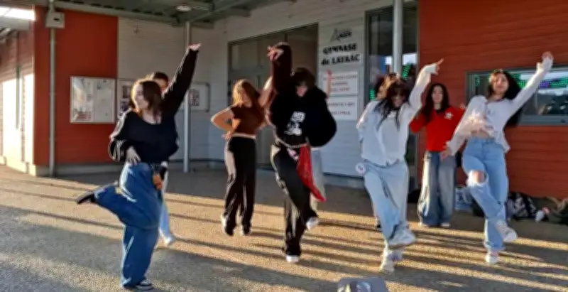 La librairie Martin-Delbert célèbre la K-pop avec une performance de danse à Agen
