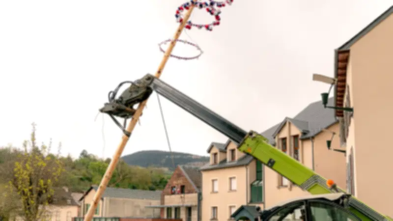La Maïade, tradition ancestrale, célébrée à La Canourgue pour les nouveaux élus
