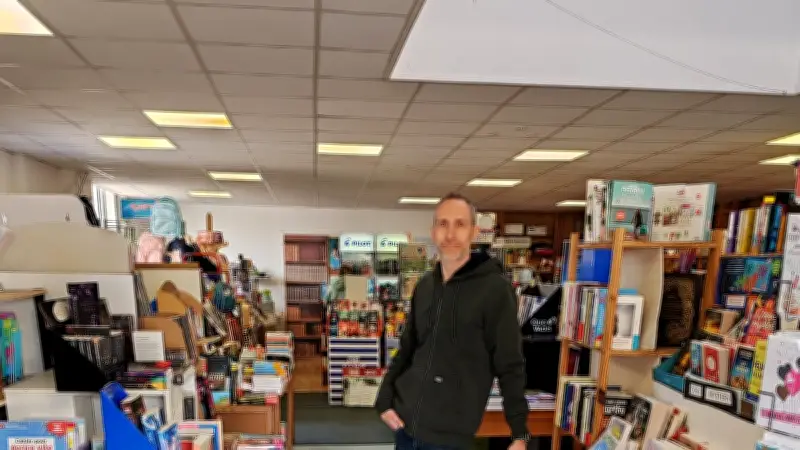 La Plume bleue à Frontignan : une librairie généraliste qui mise sur la diversité