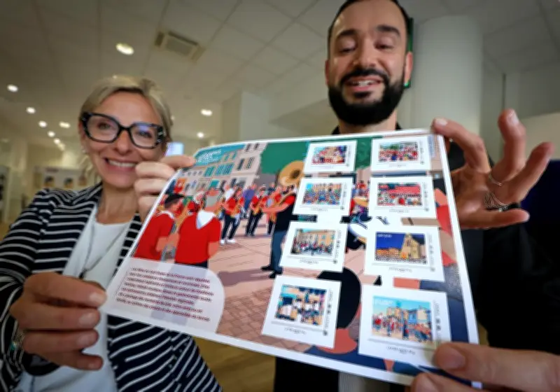 La Poste dévoile un carnet de timbres dédié aux fêtes du Sud-Ouest