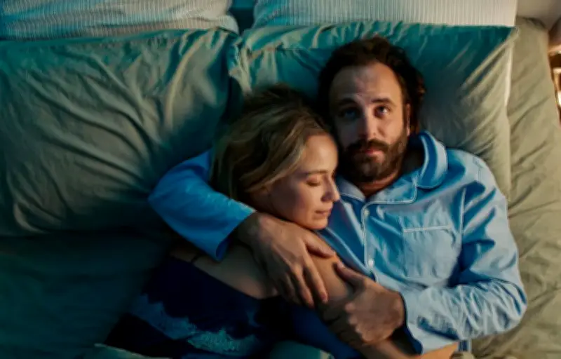 La Poupée : Vincent Macaigne face à une poupée sexuelle jalouse