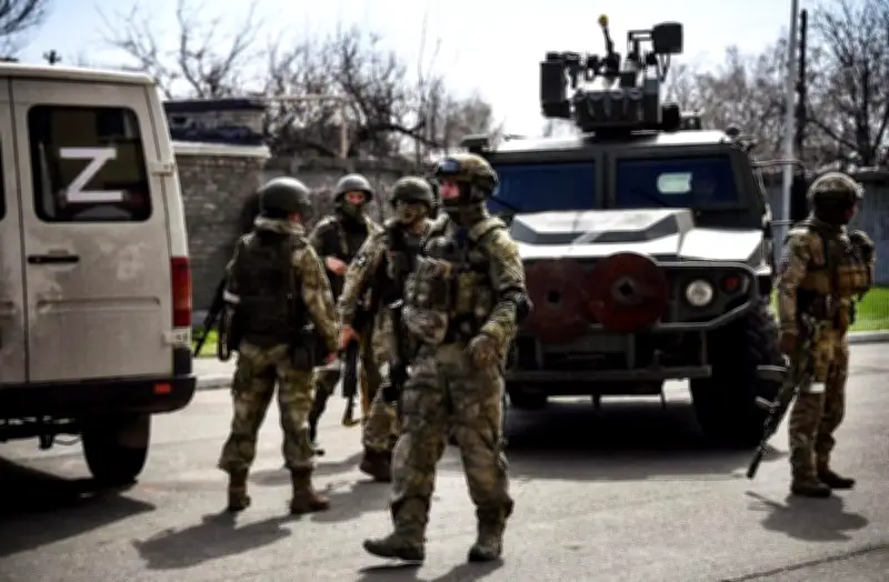 La Russie mise sur les primes et salaires pour recruter malgré les pertes en Ukraine