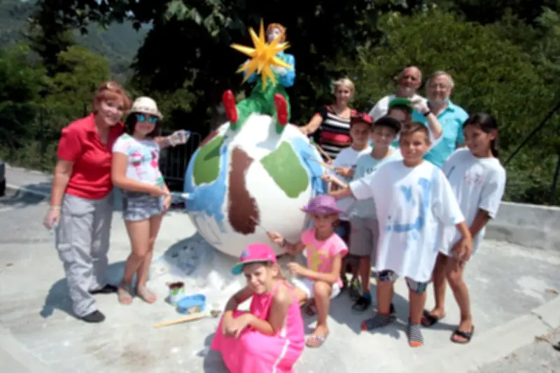 La sculpture du Petit Prince détruite par un accident de la route à L'Escarène