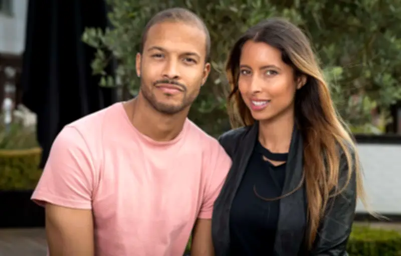 La veuve du footballeur Joe Thompson annonce une grossesse posthume par FIV