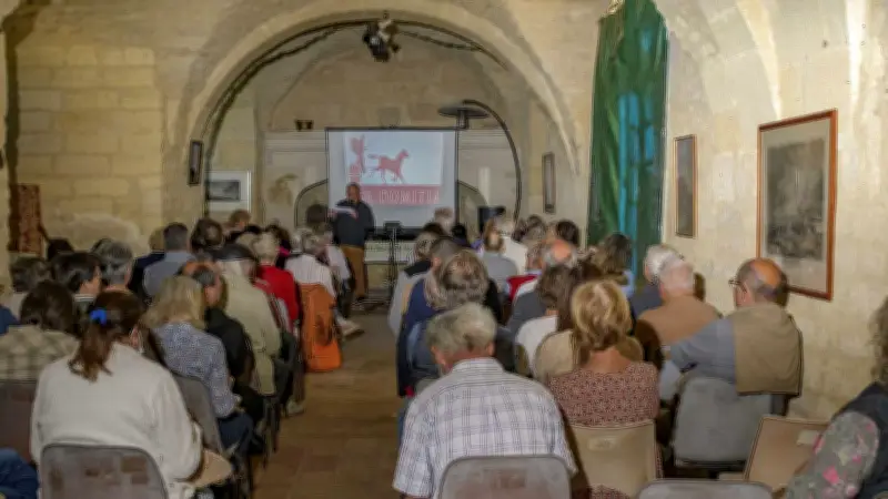 La Voie Domitienne révélée lors d'une conférence captivante à Villevieille