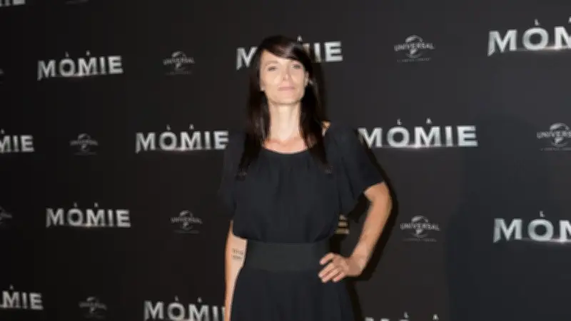 L'actrice Laetitia Fourcade révèle son enfer : addictions et agressions sexuelles